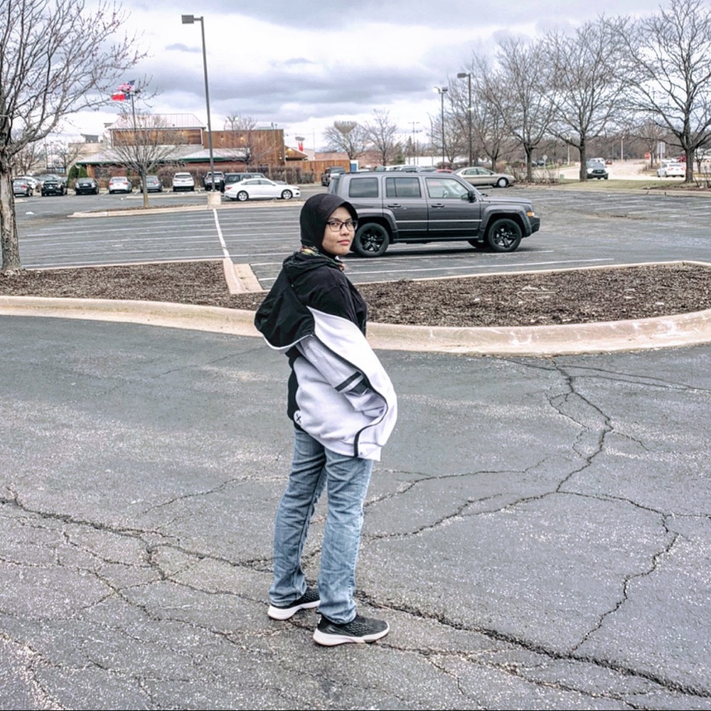 Meet your Posher, Lala